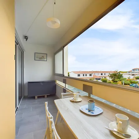 230m De La Plage, Pour 4 Avec Loggia Plage-des-Demoiselles